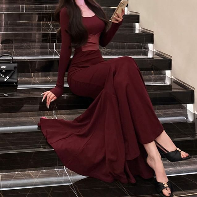Long-Sleeve Plain Maxi Mermaid Dress