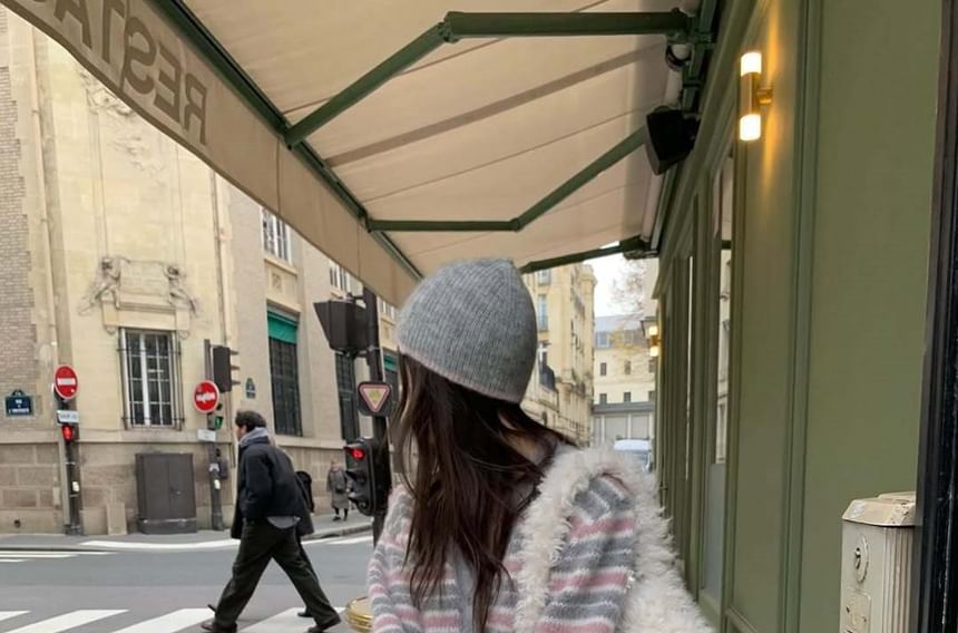V-Neck Striped Cardigan