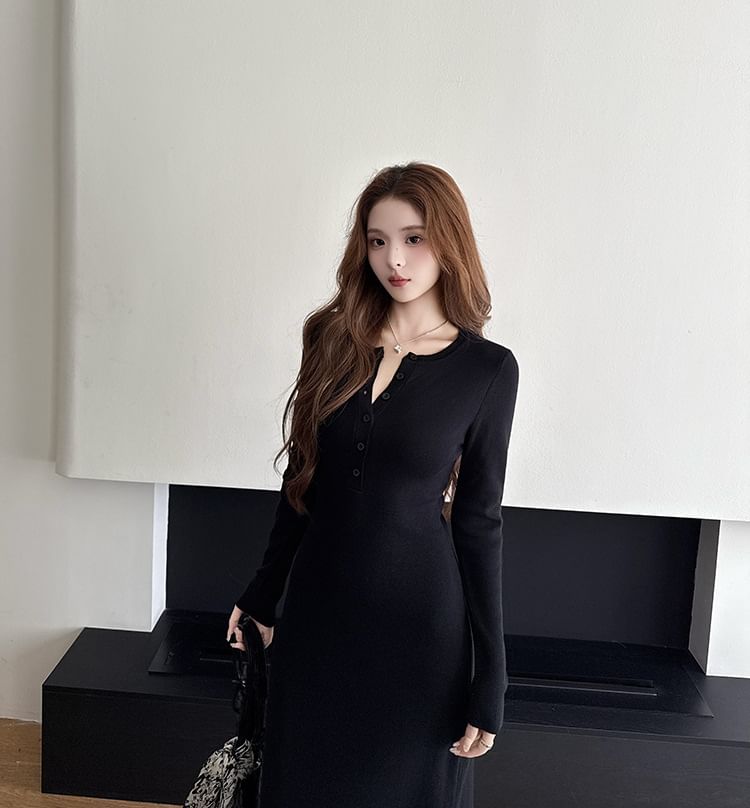 Long-Sleeve Crew Neck Half-Buttoned Plain Maxi Sheath Knit Dress