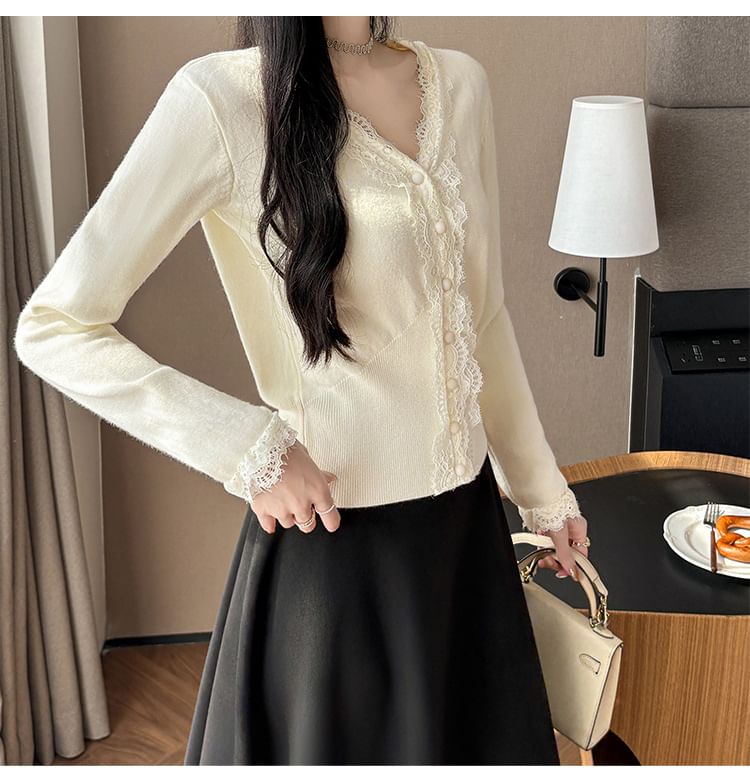 V-Neck Lace Panel Button-Up Plain Crop Cardigan