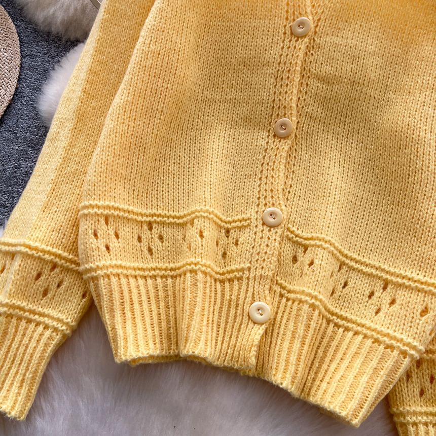 Crewneck Button-Up Plain Cardigan