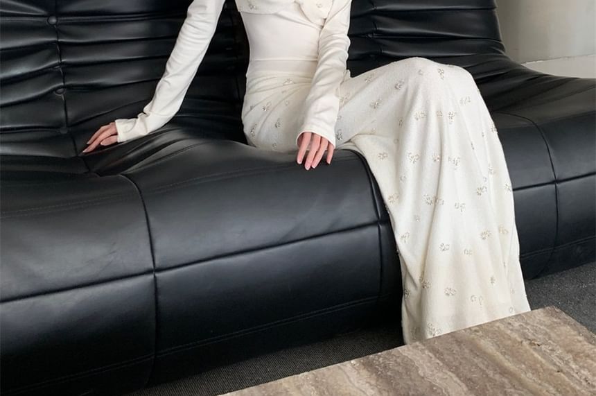 Long-Sleeve V-Neck Knit Maxi Sheath Dress