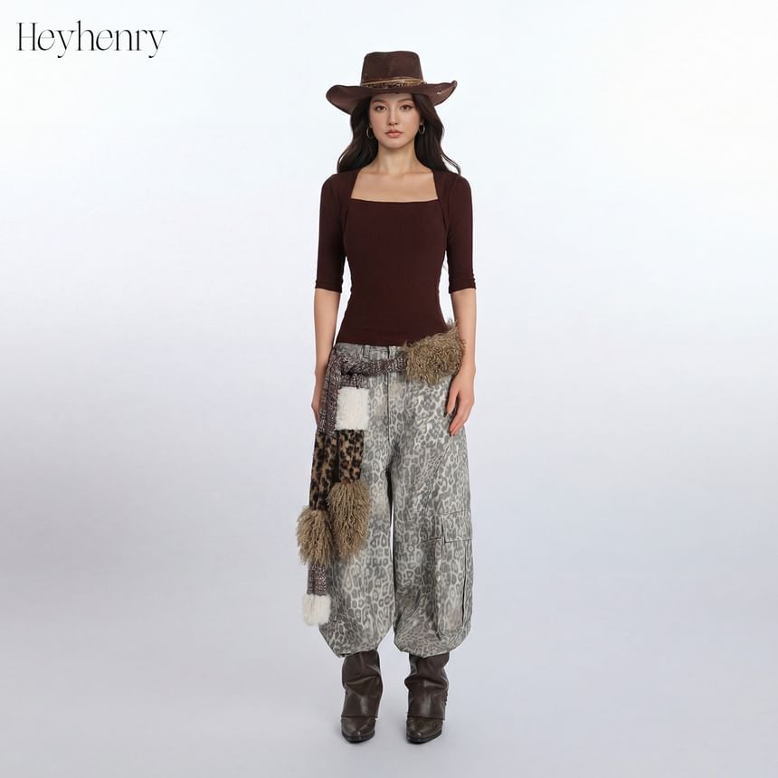 Square Neck Slim Tee with Elbow Sleeves