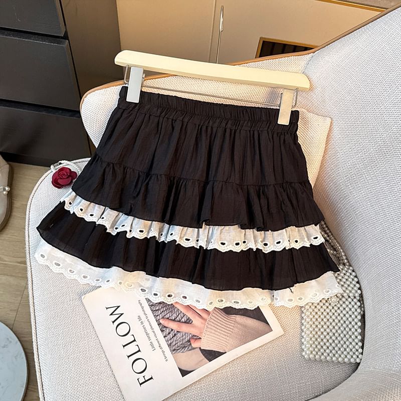 Lace-Trimmed Tiered Mini Skirt