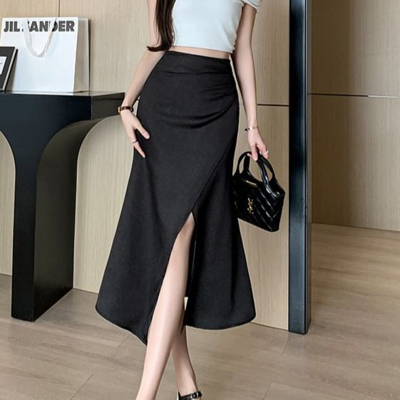 Ruched Mermaid Skirt with Slit