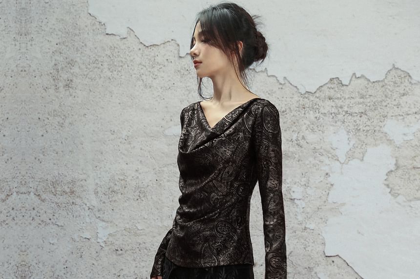 Velvet Maxi A-Line Skirt - Mid Waist