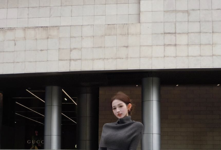 Capelet & Knit Top & Mini A-Line Skirt Set