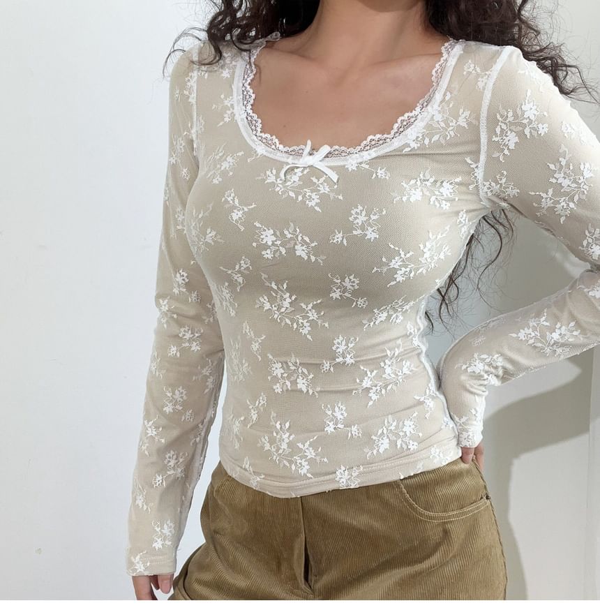 U-Neck Lace Long-Sleeve Tee