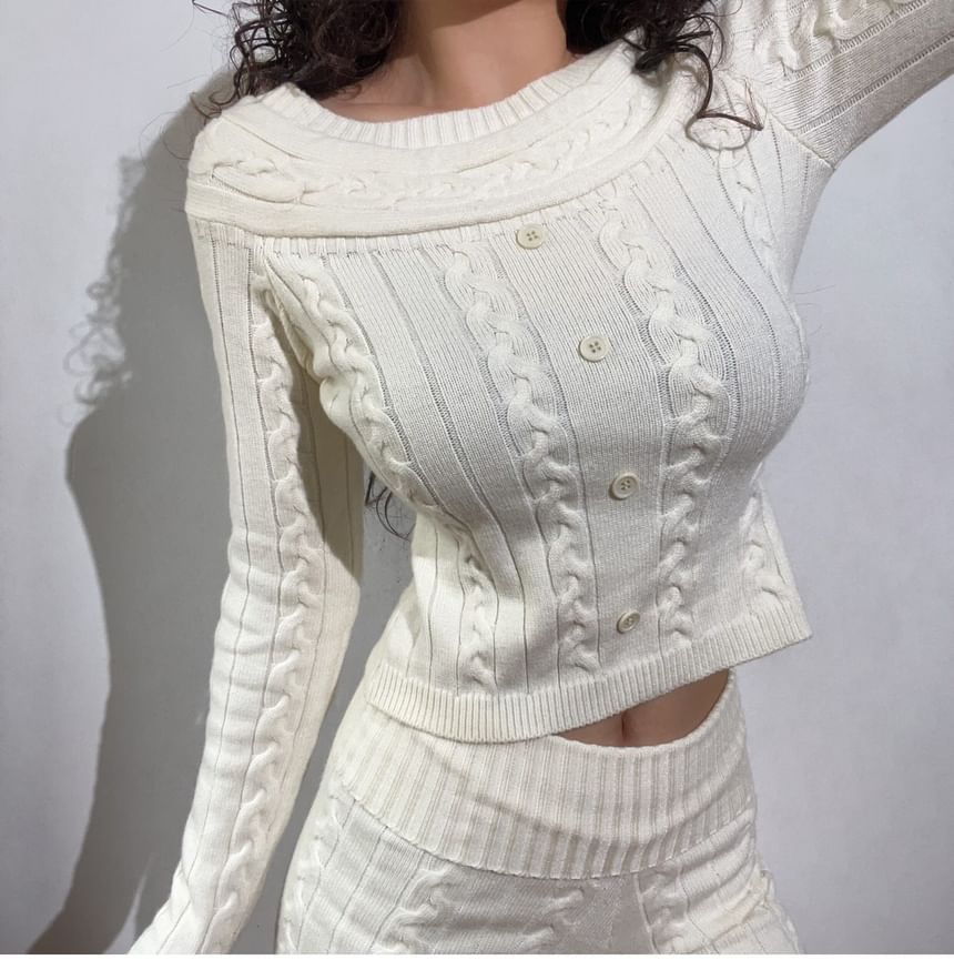 Long-Sleeve Knit Crop Top & Hot Pants