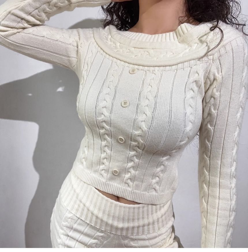 Long-Sleeve Knit Crop Top & Hot Pants