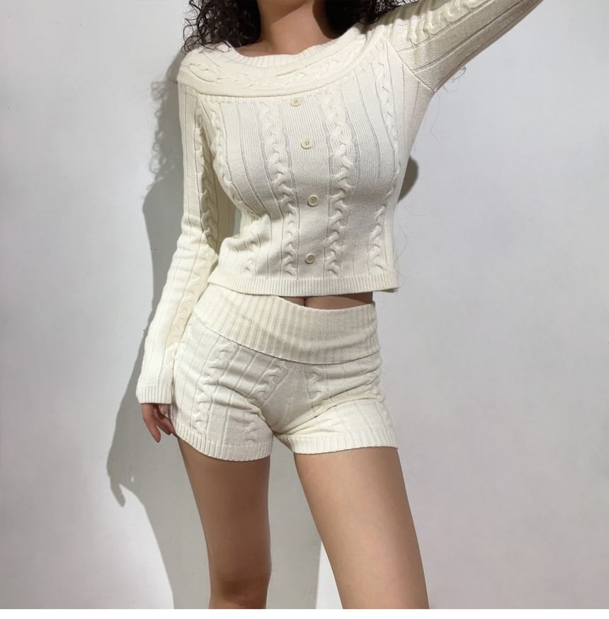 Long-Sleeve Knit Crop Top & Hot Pants