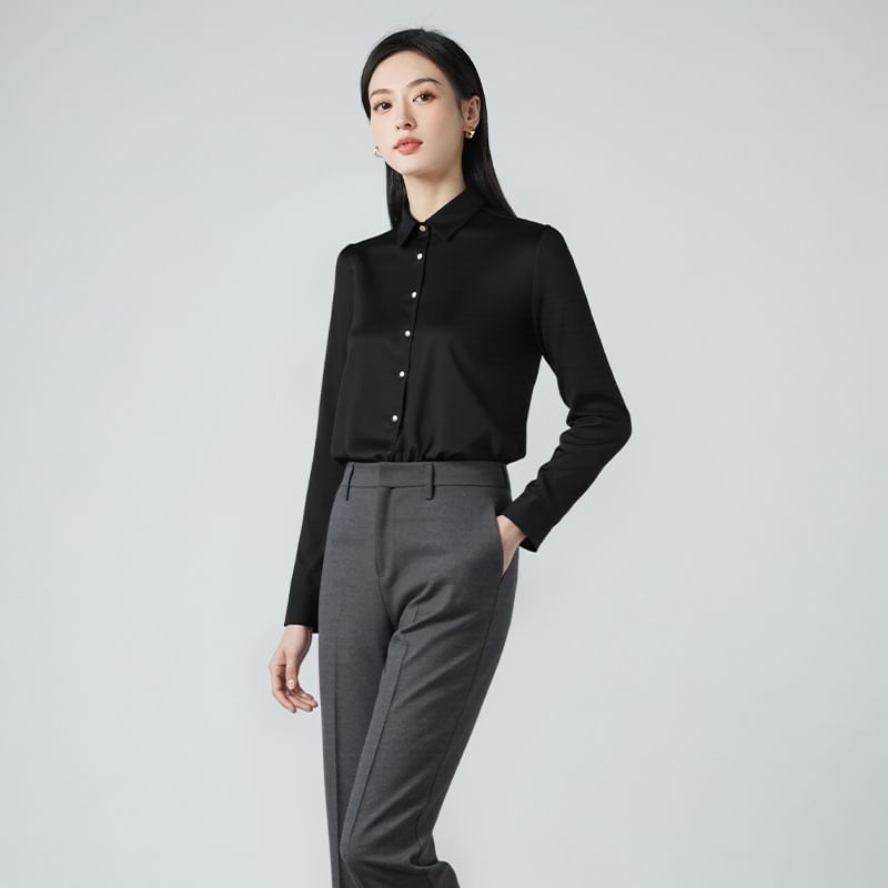 Button-Up Long-Sleeve Shirt