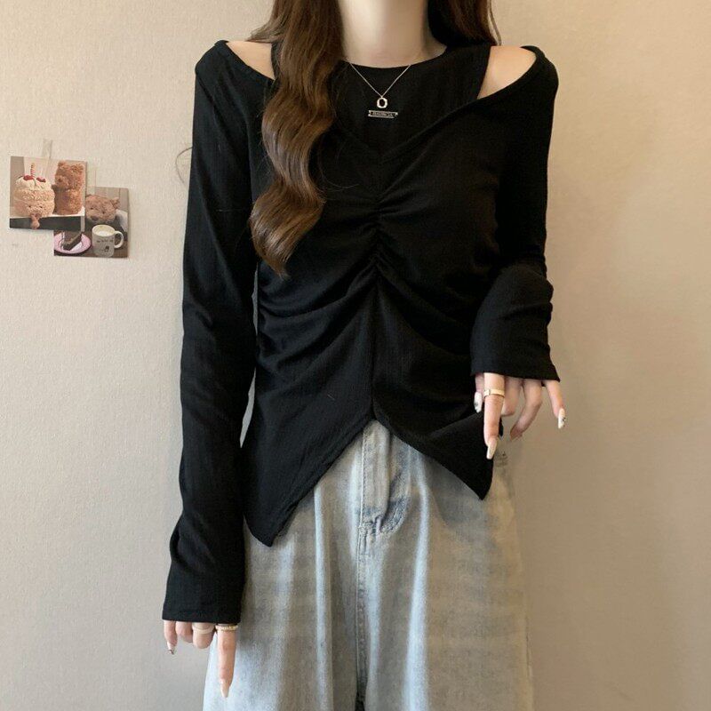 Asymmetric Cold-Shoulder Long Sleeve Tee
