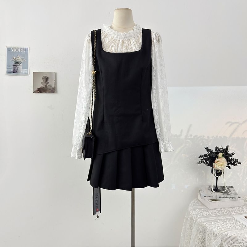 Long Sleeve Mock Two Piece Lace Panel Slim-Fit Top with High Waist Mini Pleated Skirt