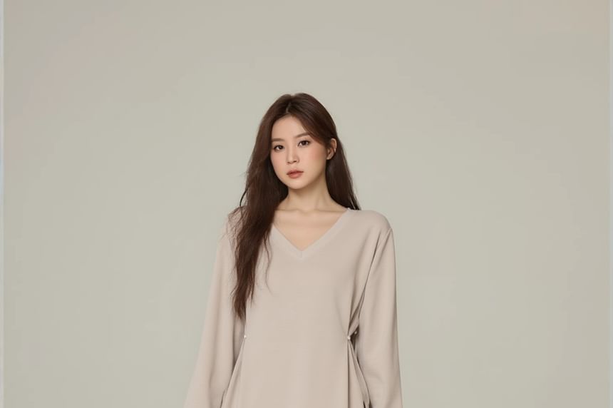 V-Neck Slit Tee with Long Sleeves