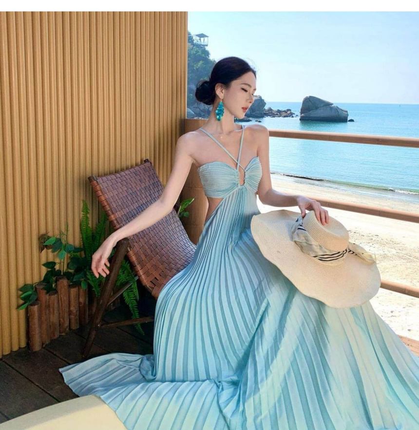 Spaghetti Strap Plain Cutout Pleated Maxi A-Line Dress