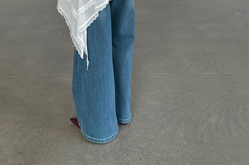 Sleeveless Lace Panel Asymmetrical Long Top
