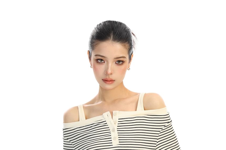 Cold Shoulder Striped Slim-Fit Short-Sleeve Tee