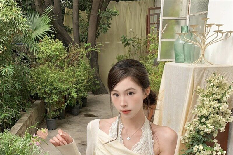Cold Shoulder Ruched Two-Piece Lace Knit Top