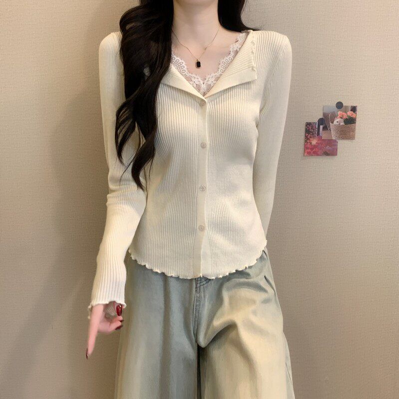 Ribbed Knit Long Sleeve V-Neck Lace Button Top