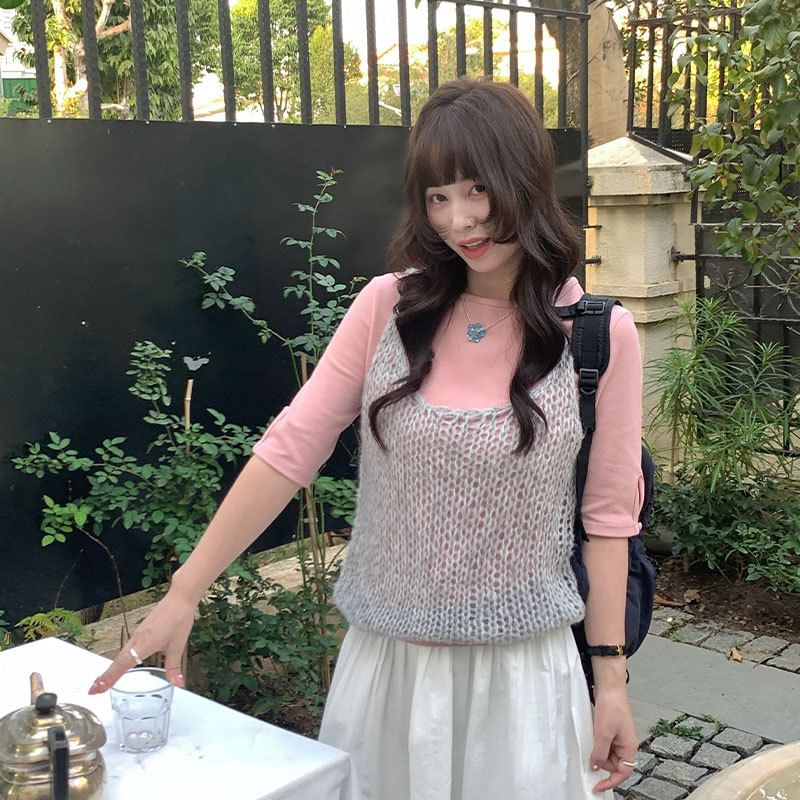 Perforated Knit Scoop Neck Camisole