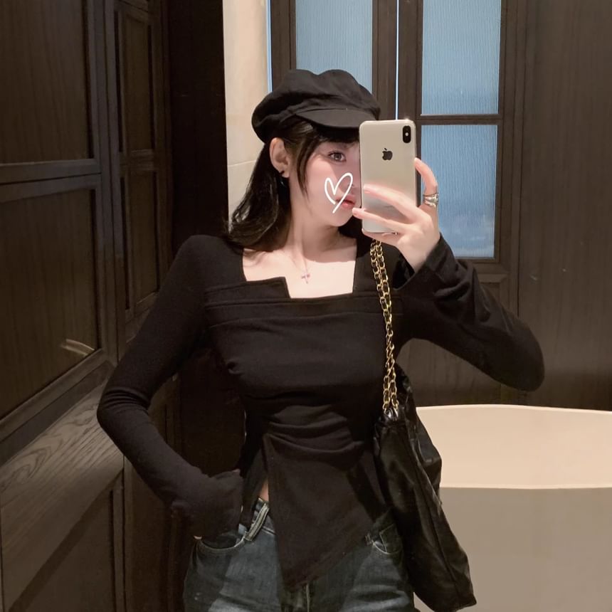 Ruched Slit Notch-Neck Tee with Long Sleeves