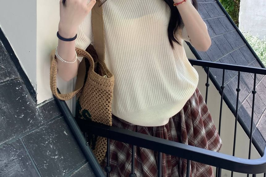 Ribbed Knit Crew Neck Short-Sleeve Top