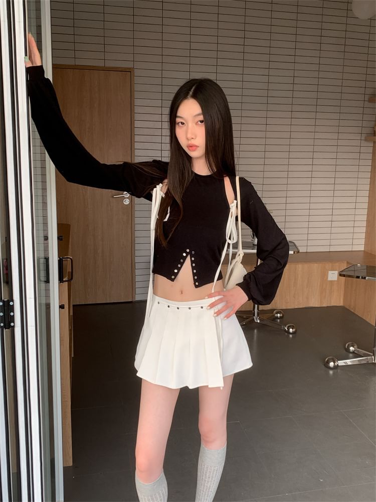 Coordinated Set: Long-Sleeve Shrug, Crop Top, and Pleated Skort