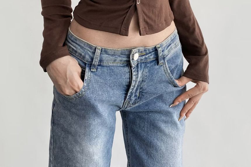 Button Up Crop Tee - Long Sleeve V-Neck