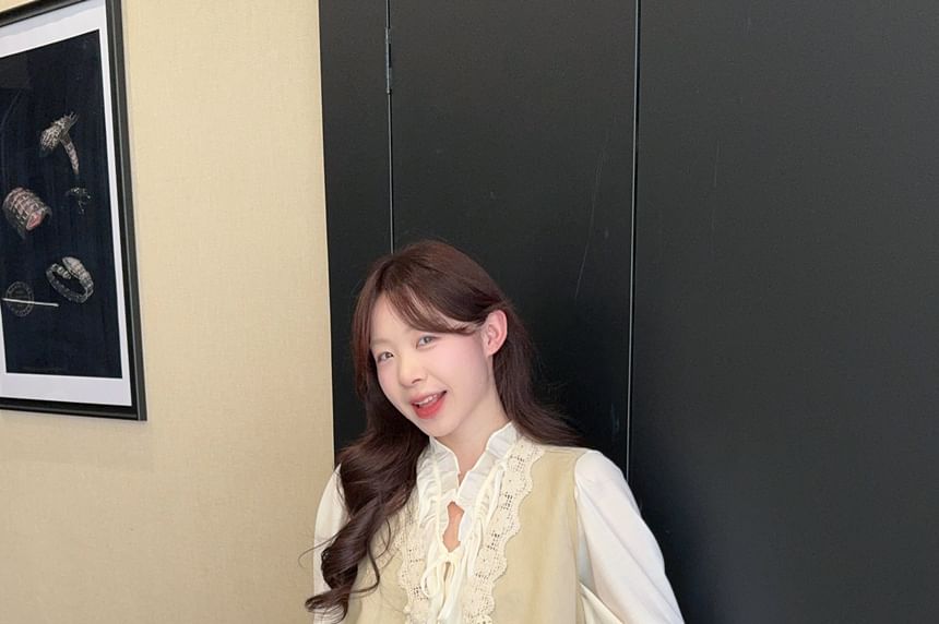 Ruffle Blouse and Lace Vest with Mini A-Line Skirt Set - Altfashion Shop