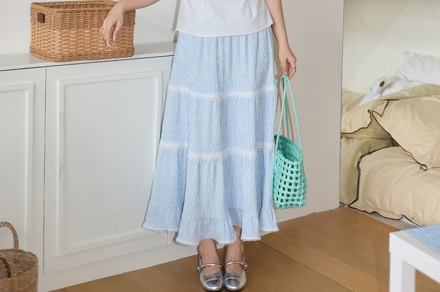Square Neck Lace Detail Top - Plus Size Sleeveless
