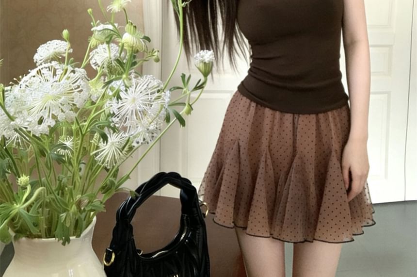 Short Sleeve Plain Slim-Fit T-Shirt / High Waist Dotted MIni Skirt