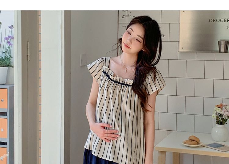 Maternity Ruffle Top with Square Neck and Wide Leg Pants