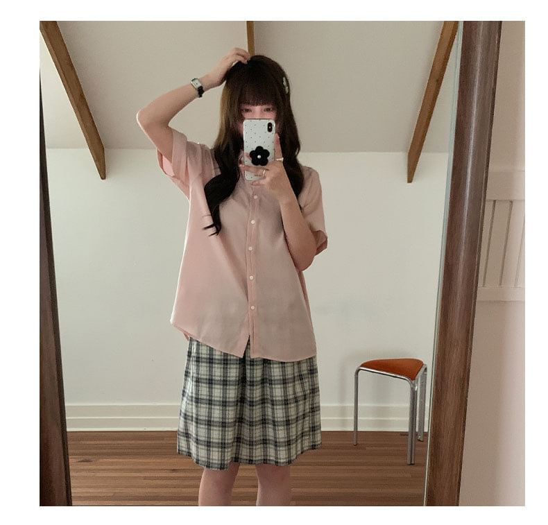 Button-Up Shirt with Collar and Short Sleeves