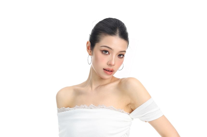 Off Shoulder Lace Trim Sleeveless Top