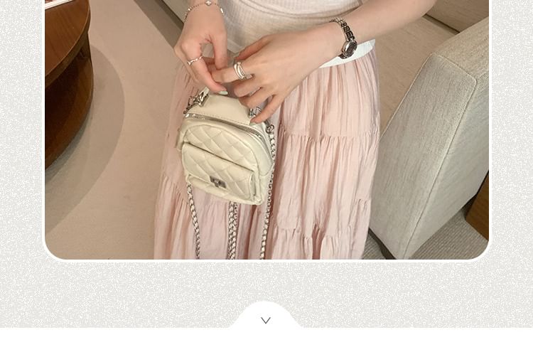 Sheer V-Neck Fitted Crop Tee