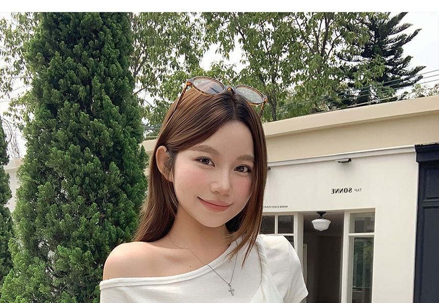 Asymmetric Ruch Off-Shoulder Crop Tee
