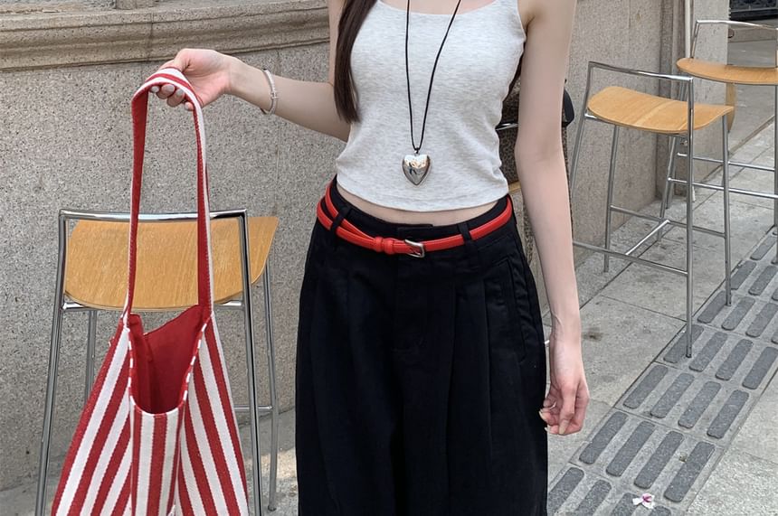 Padded Scoop Neck Crop Cami Top