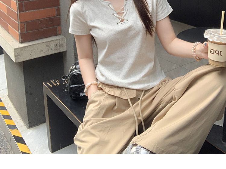 Notch Neck Fitted Crop Tee