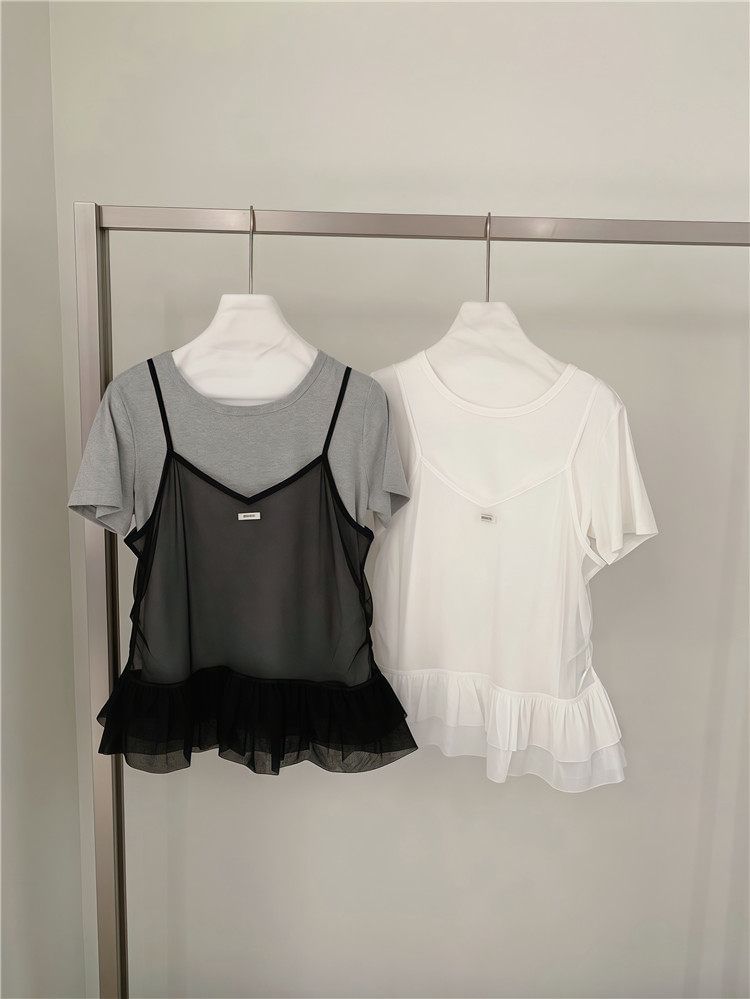 Duo Set: Crew Neck Short-Sleeve Tee + V-Neck Lace Camisole