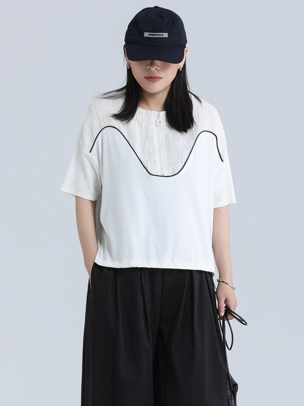 Half-Zip Contrast Panel Tee with Crew Neckline and Short Sleeves