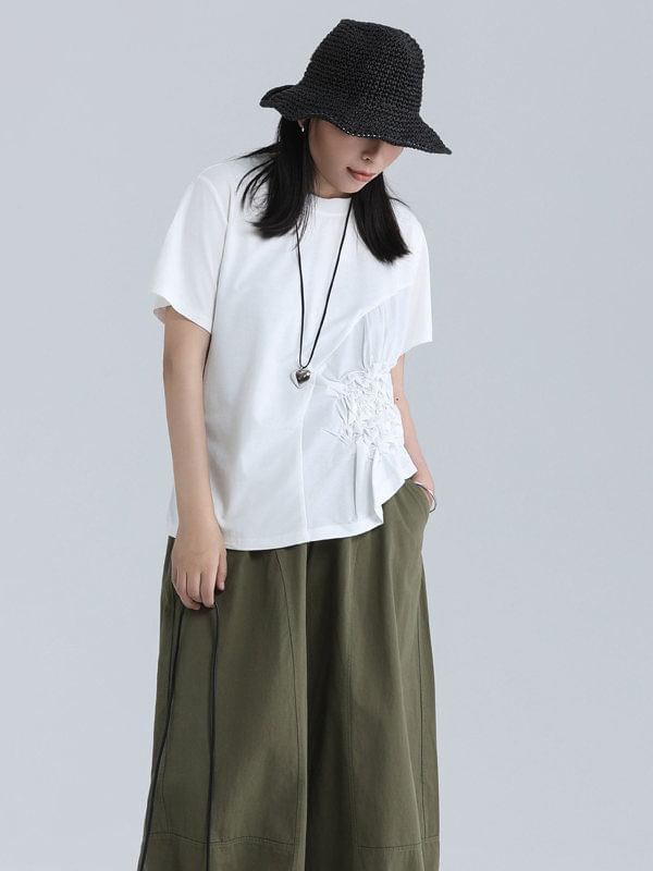 Asymmetrical Ruched Tee with Crew Neck and Short Sleeves