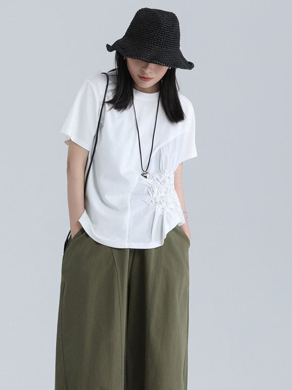 Asymmetrical Ruched Tee with Crew Neck and Short Sleeves