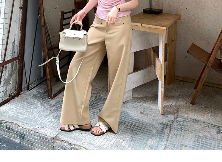 Casual Off-Shoulder Solid Ruched Tee
