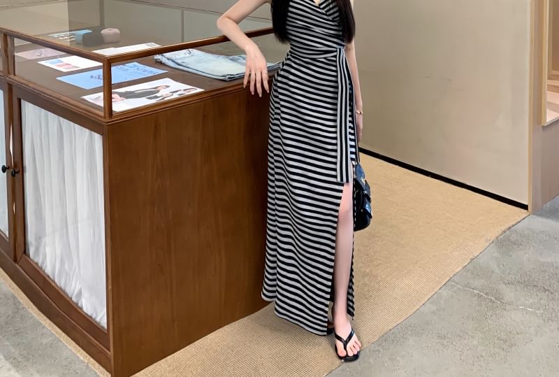 Sleeveless V-Neck Striped Slit Maxi A-Line Dress