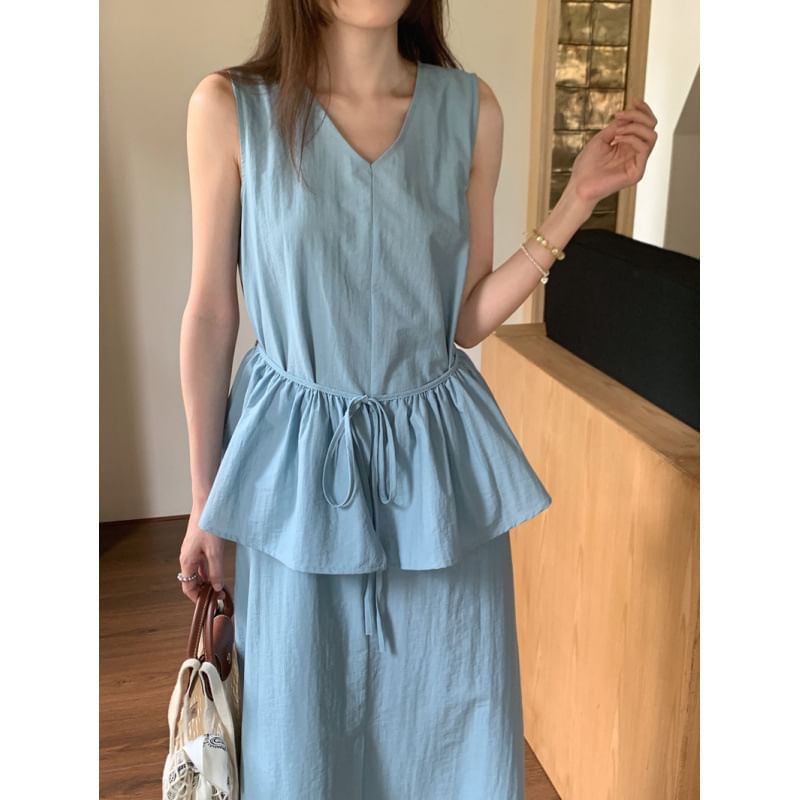 Sleeveless V-Neck Plain Peplum Slit Maxi A-Line Dress