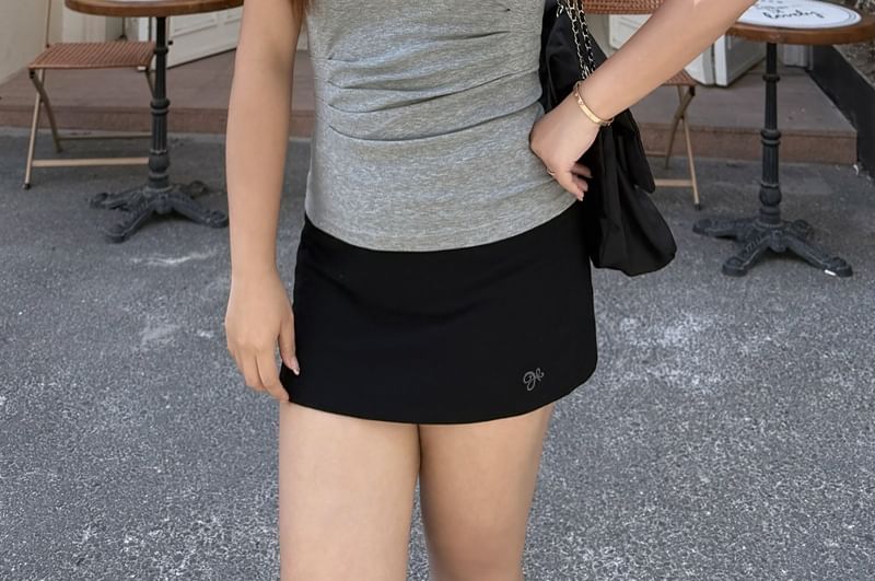 Plus Size Mid Rise Mini Pencil Skirt