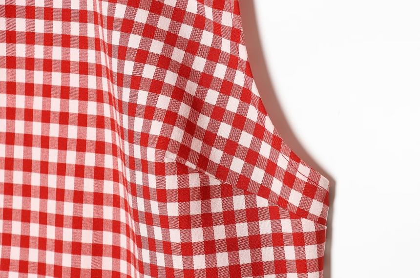 Mock Neck Gingham Slit Crop Tank and Ruched Straight Leg Capri Set
