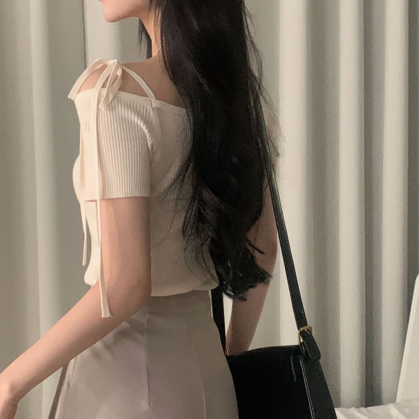 Cold Shoulder Ribbed Knit Top with Short Sleeves