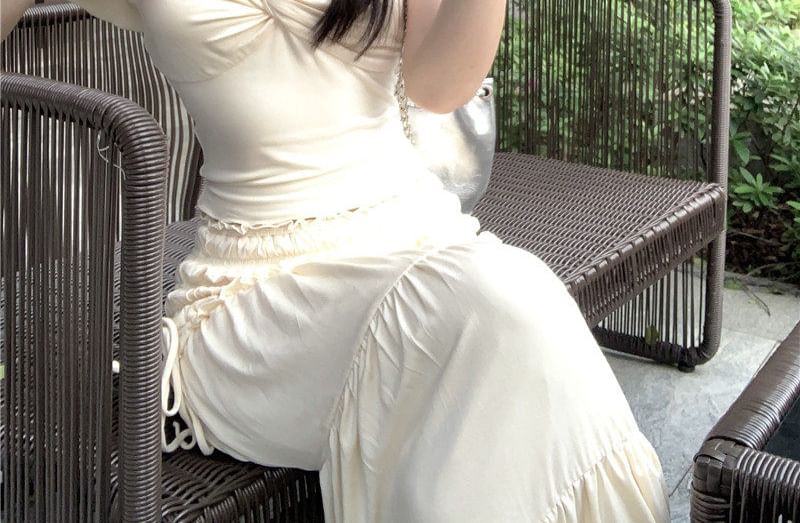 Cap-Sleeve V-Neck Plain Ruffle Trim Crop Top / Mid Rise Plain Maxi A-Line Skirt